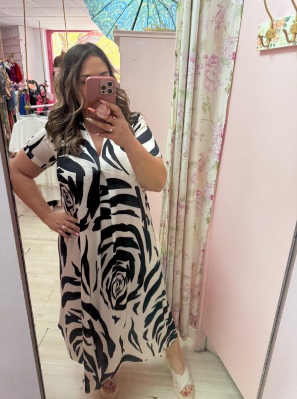 Vestido licra fria mcorta negro - Imagen 2
