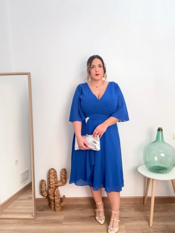 Vestido tela broche azul