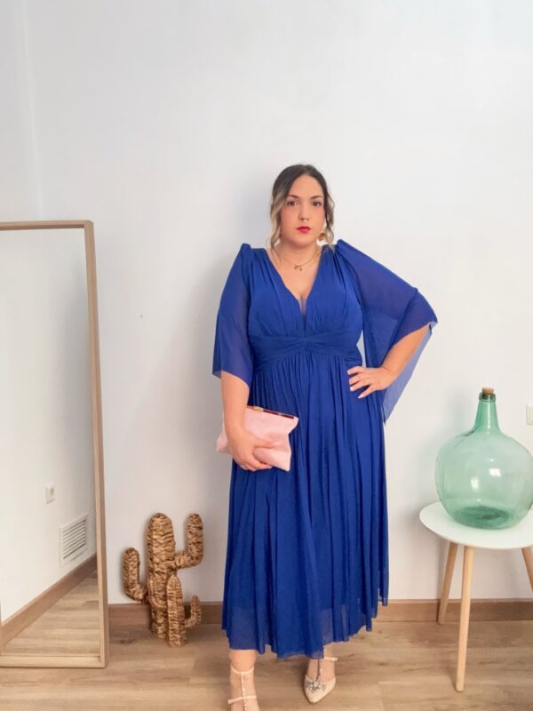 Vestido gasa hombros manga fluida azul