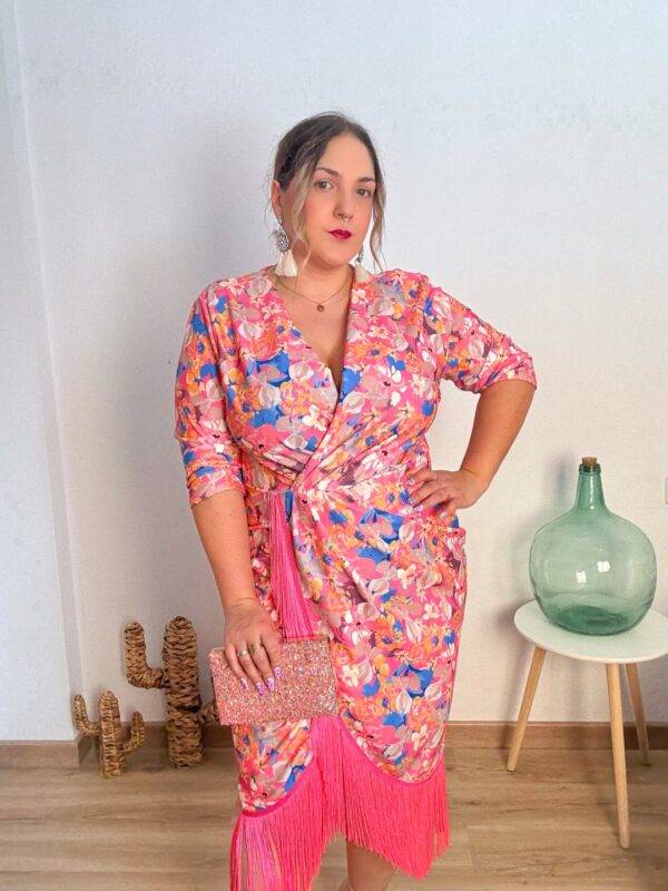 Vestido flecos rosa - Imagen 2