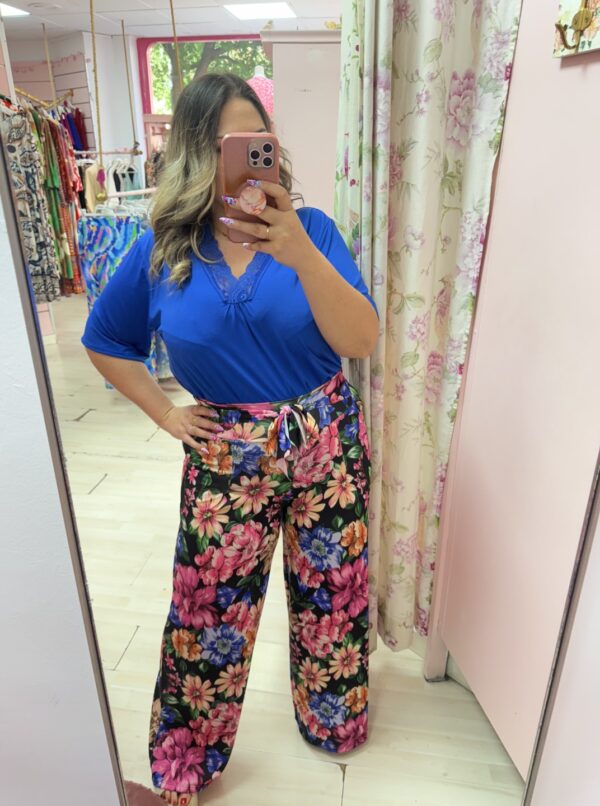 Pantalon flores colores