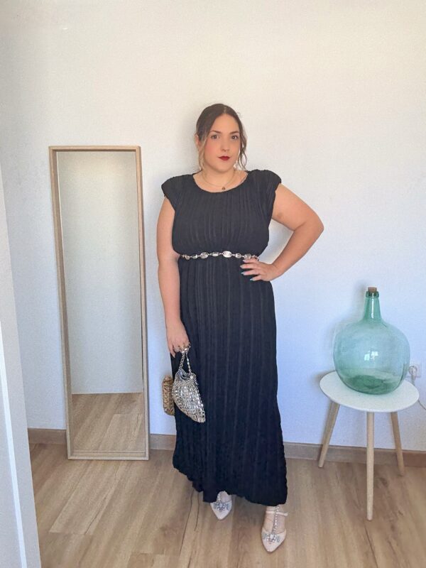 Vestido plisado negro