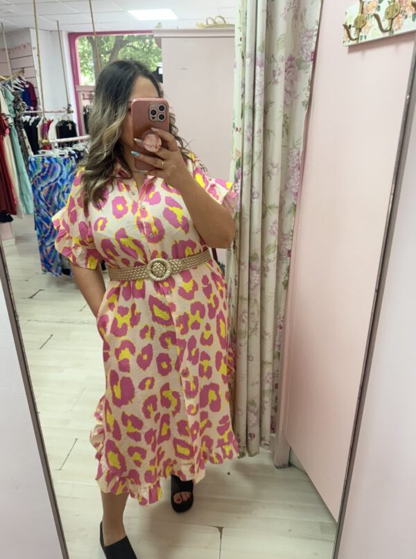 Vestido animal print volantes rosa
