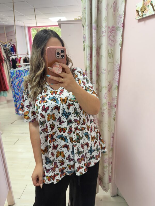 Camiseta licra fria mariposas - Imagen 3