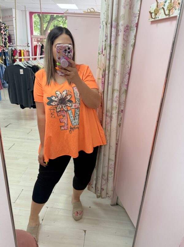 Camiseta love naranja - Imagen 2