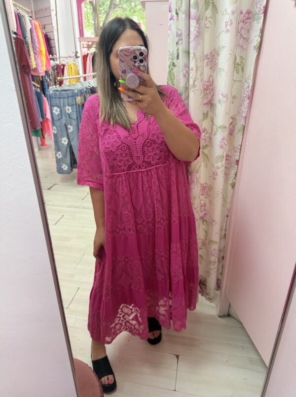 Vestido boho encaje fucsia