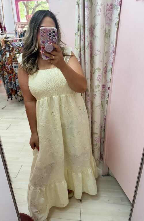 Vestido amarillo boho perforado