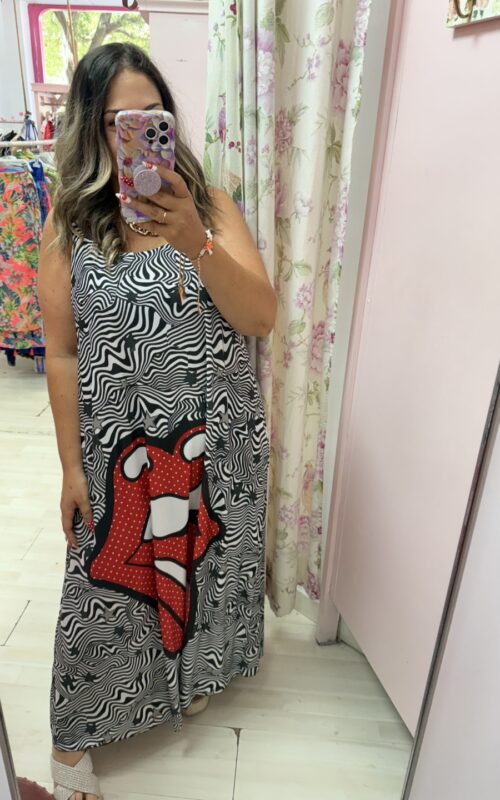 Vestido licra fria estampado lengua