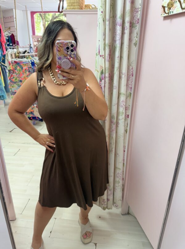 Vestido corto eslabon chocolate - Imagen 3