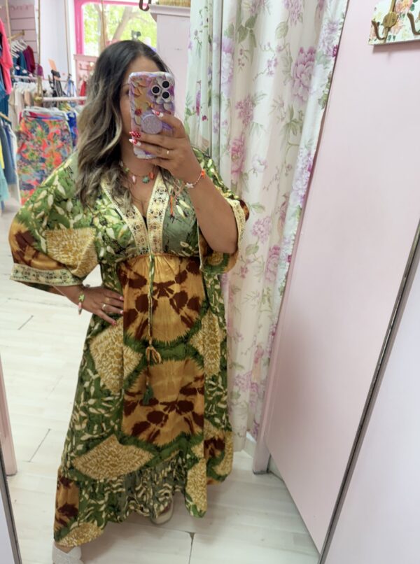 Vestido indio verde militar - Imagen 3
