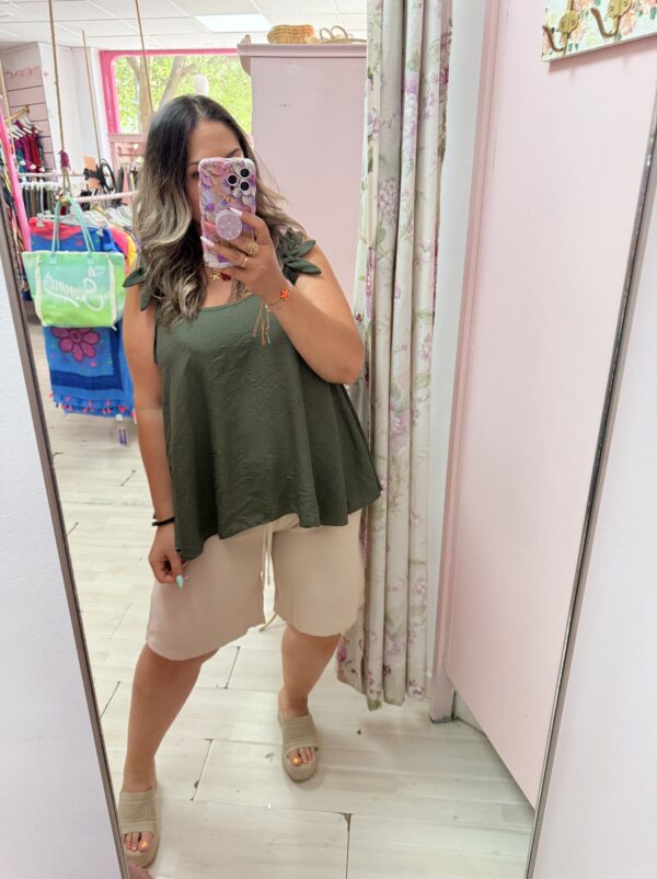 Blusa flores tirantes