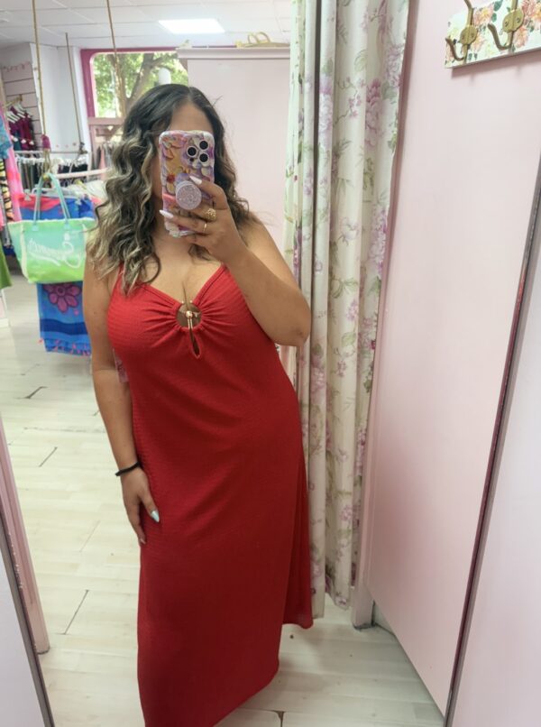 Vestido hebilla dorada entallado - Imagen 4
