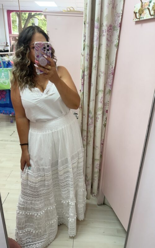 Falda boho blanca vuelo plus size