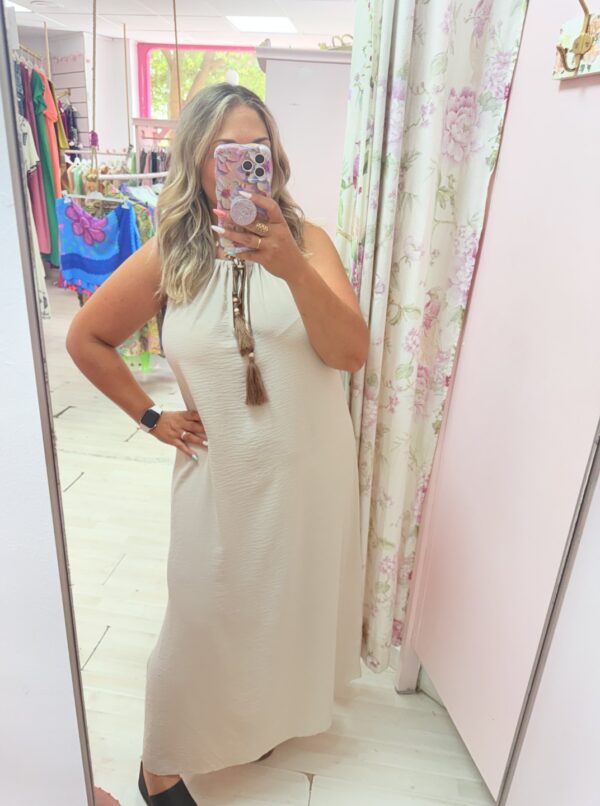 Vestido pompones  flecos beige - Imagen 4