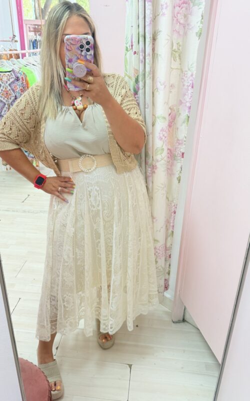 Falda encaje beige