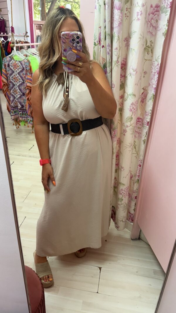 Vestido beige pompon
