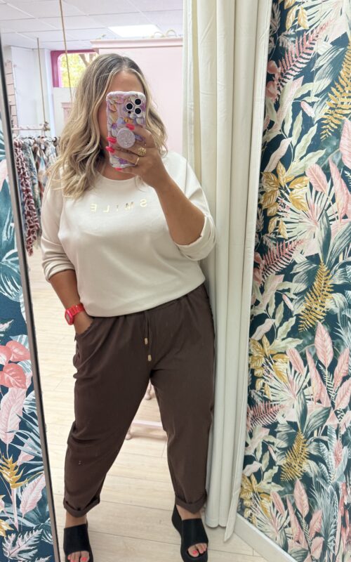 Pantalon elastico botones laterales