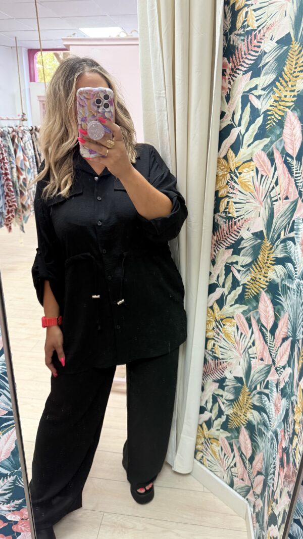 Conjunto tela bolsillos rizo cintura negro