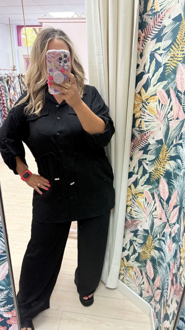 Conjunto tela bolsillos rizo cintura negro - Imagen 2