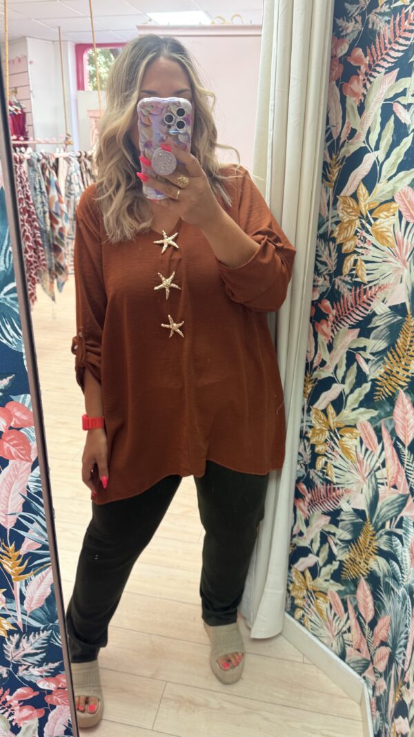 Blusa botones estrella teja - Imagen 4