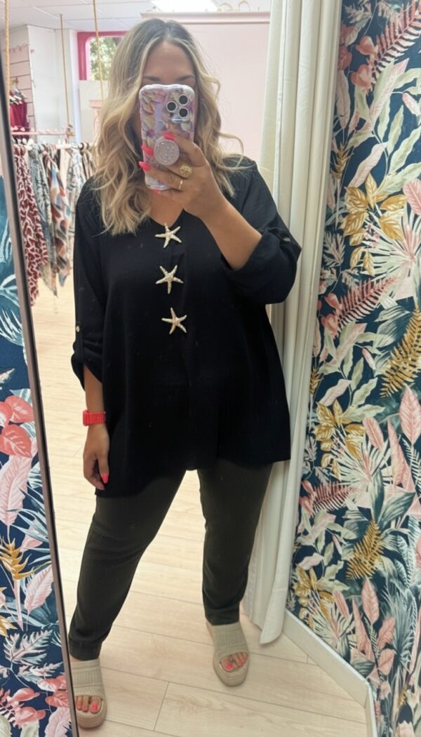 Blusa botones estrella negro