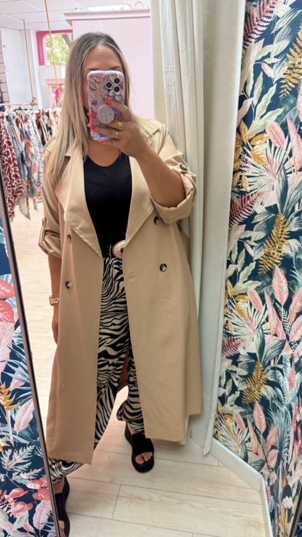Gabardina botones camel