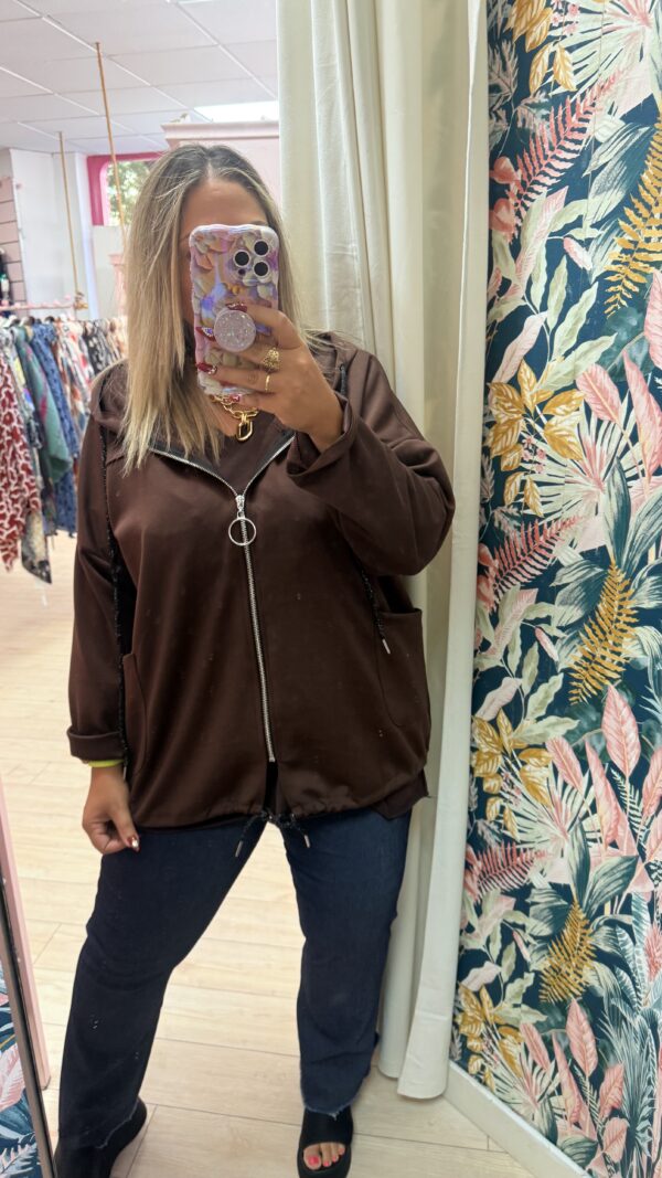 Sudadera suave cremallera marron