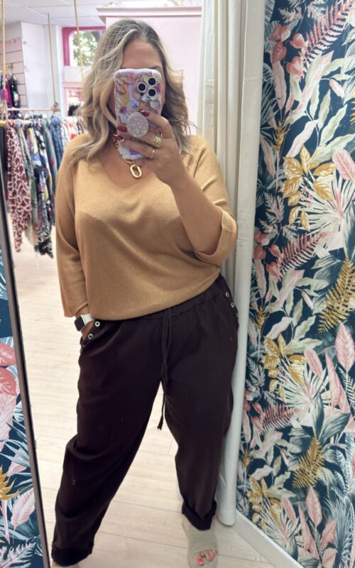 Pantalon tachas