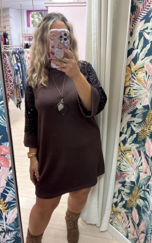 Vestido marron manga glitter