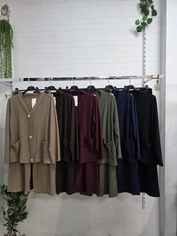 Conjunto chaqueta botones dorados Grande - Imagen 3