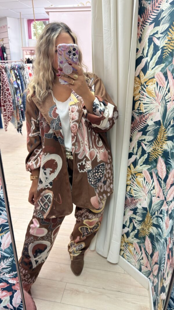 Conjunto ante estampado marron
