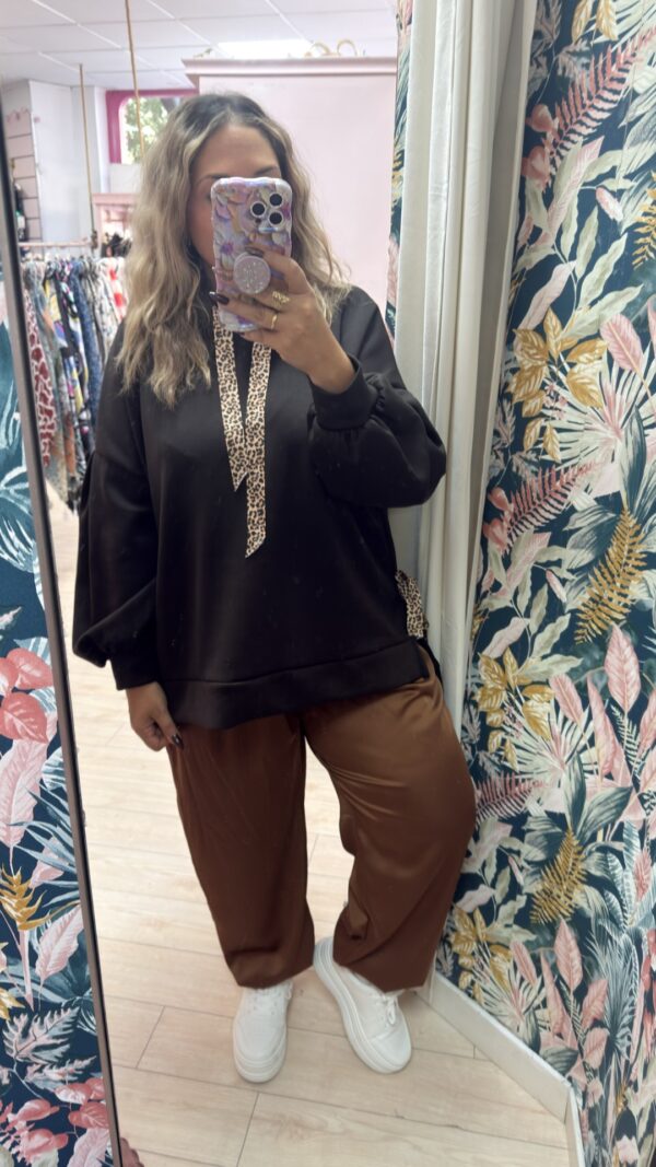 Pantalon raso marron goma