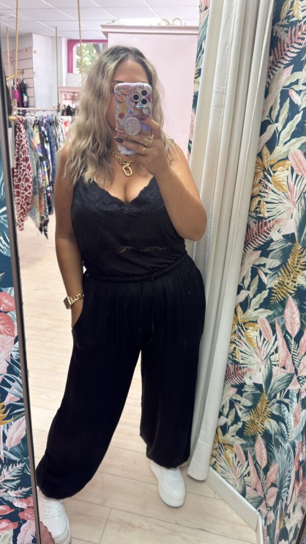 Pantalon raso negro goma - Imagen 4