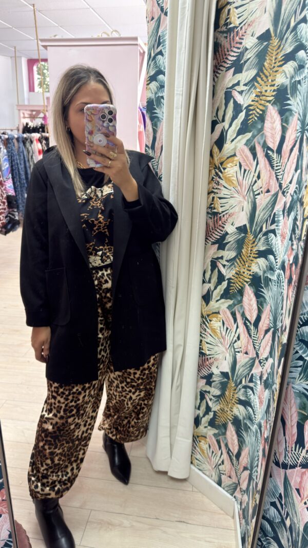 Chaqueta fina negro capucha