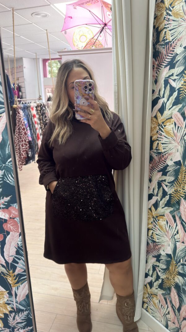 Vestido bolsillo y capucha sudadera marron - Imagen 4