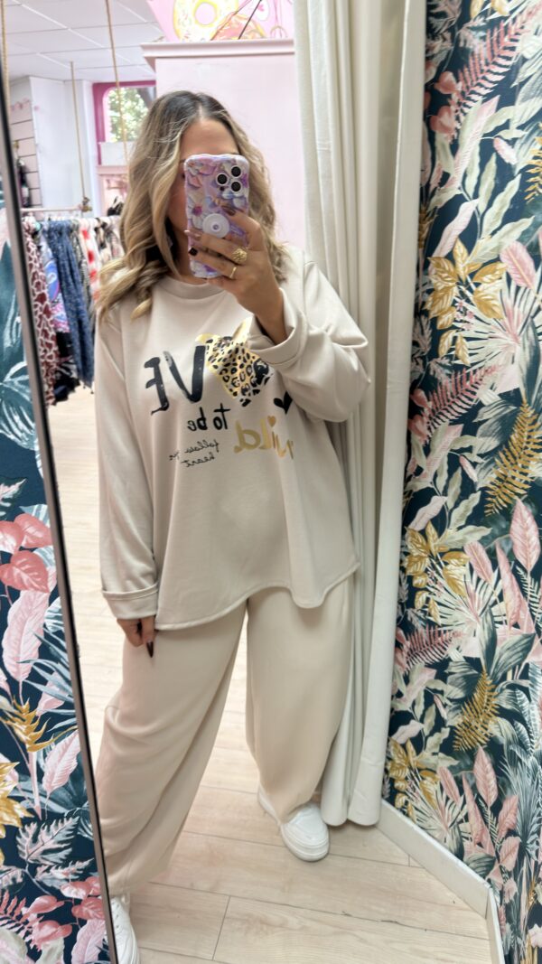 Sudadera love beige