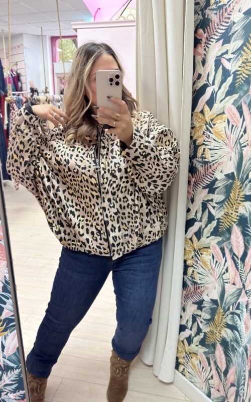 Bomber leopardo Talla grande Beige