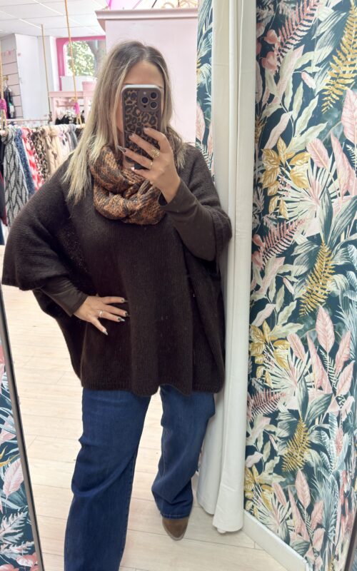 Jersey ancho marron asimetrico