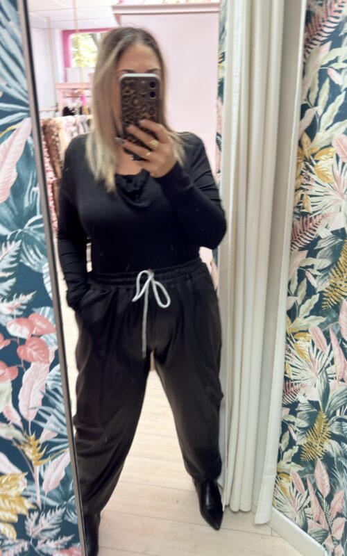 Pantalon polipiel baggie negro