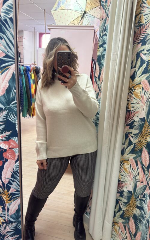 Jersey beige cuello redondo