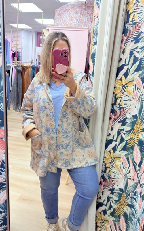 Chaqueta floral azul