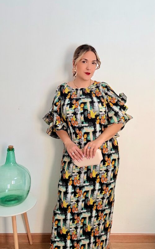 Vestido volantones verde plisado