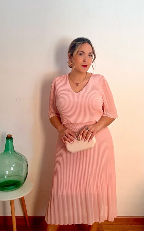 Vestido corto plisado rosa