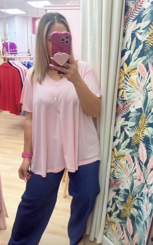 Camiseta botoncitos rosa