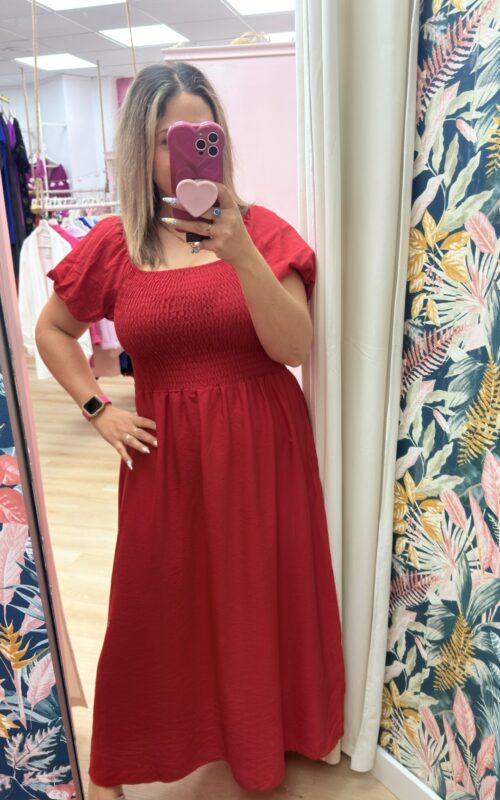 Vestido fruncido ancho rojo