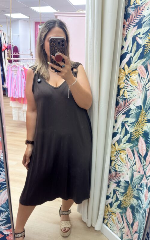 Vestido hebilla madera