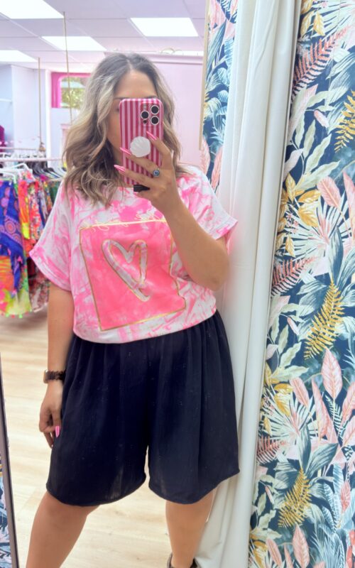 Camiseta corazon rosa