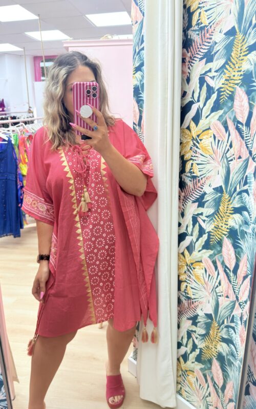 Vestido playero rosa