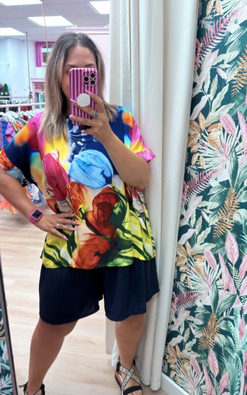 Blusa estampada tulipanes