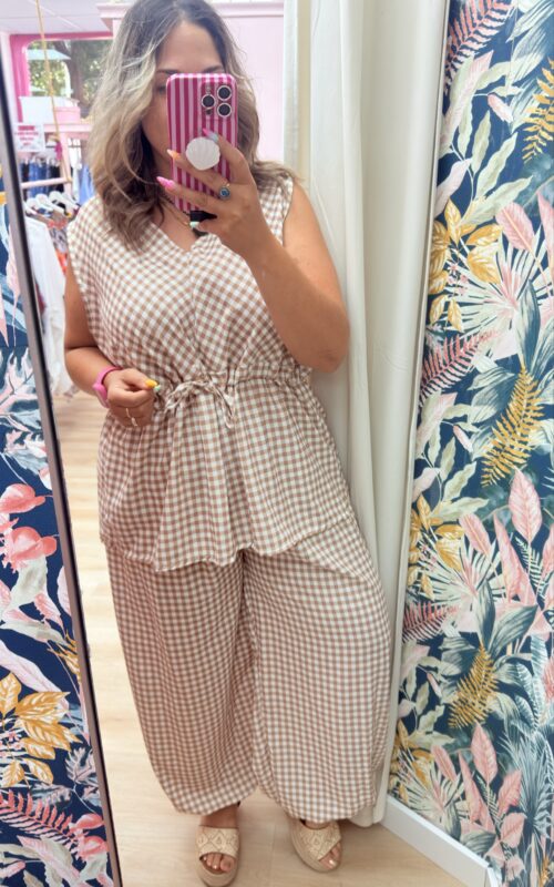 Conjunto vichi beige